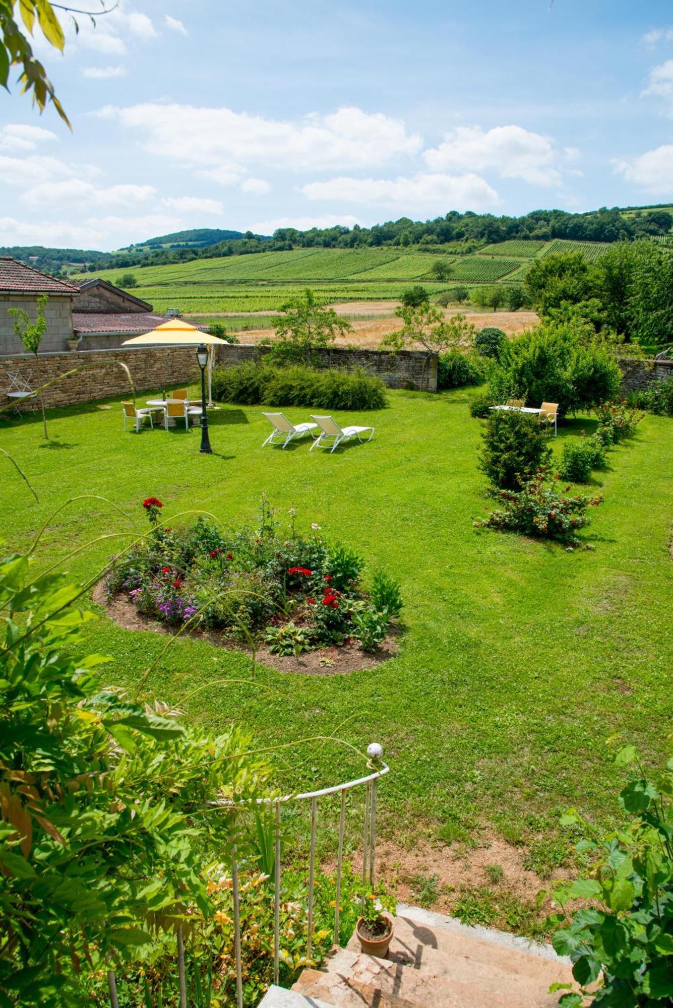 Le Logis D'Aze Bed & Breakfast Bagian luar foto